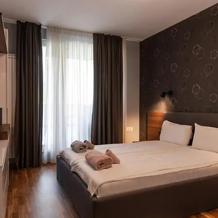 Comfy & Modern In Studentski Grad Appartamento *