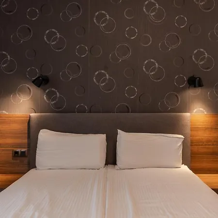 Comfy & Modern In Studentski Grad Apartment Sofia